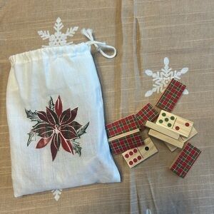 Pier 1 - Christmas domino set